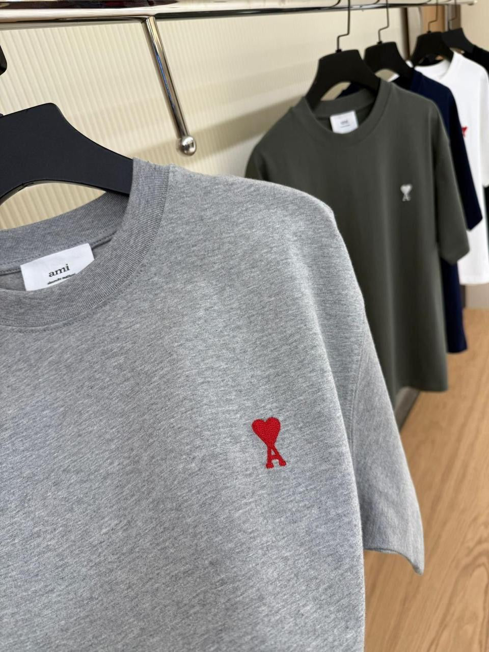 AMI T-Shirt 2 colors