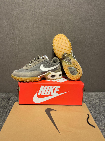 Nike Air Max Waffle SP Matte Olive