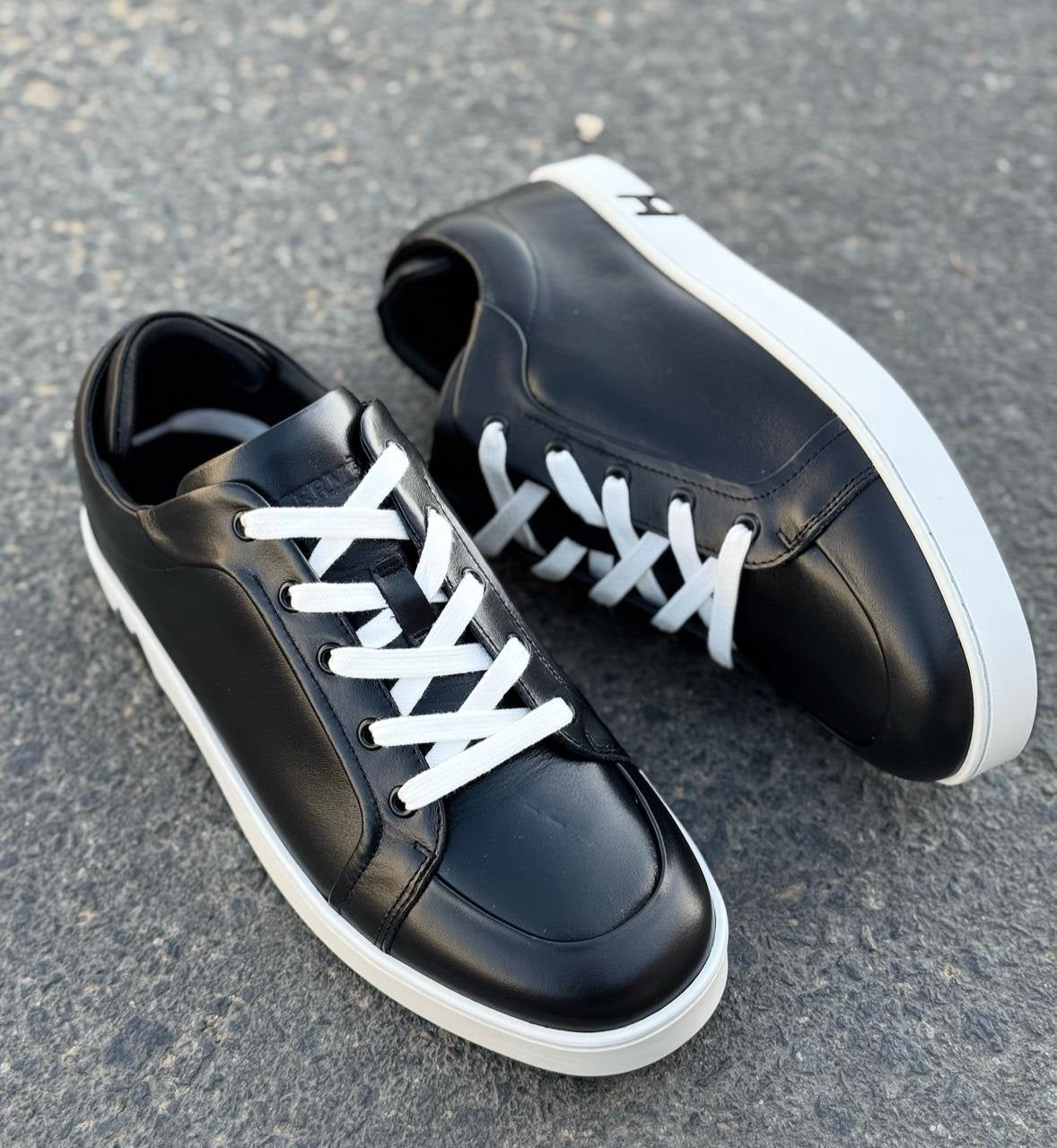 Hermes Sneakers