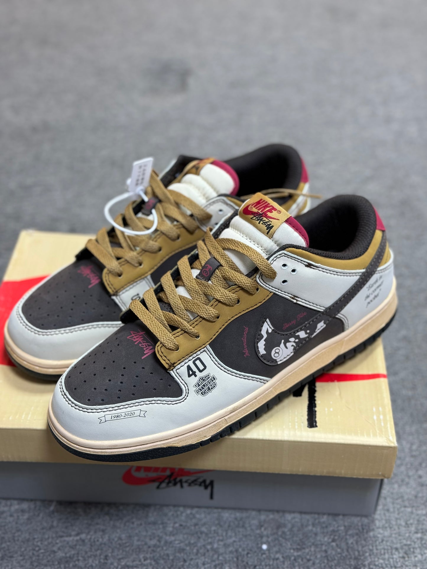 SB Dunk X Stussy