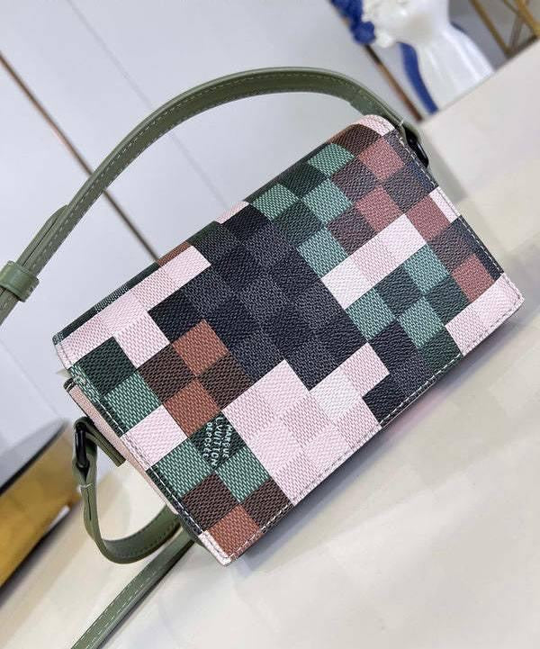 Louis Vuitton Sling Bag (VIP Quality)