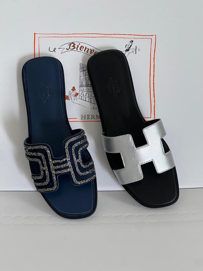 Hermes Slippers 2 colors