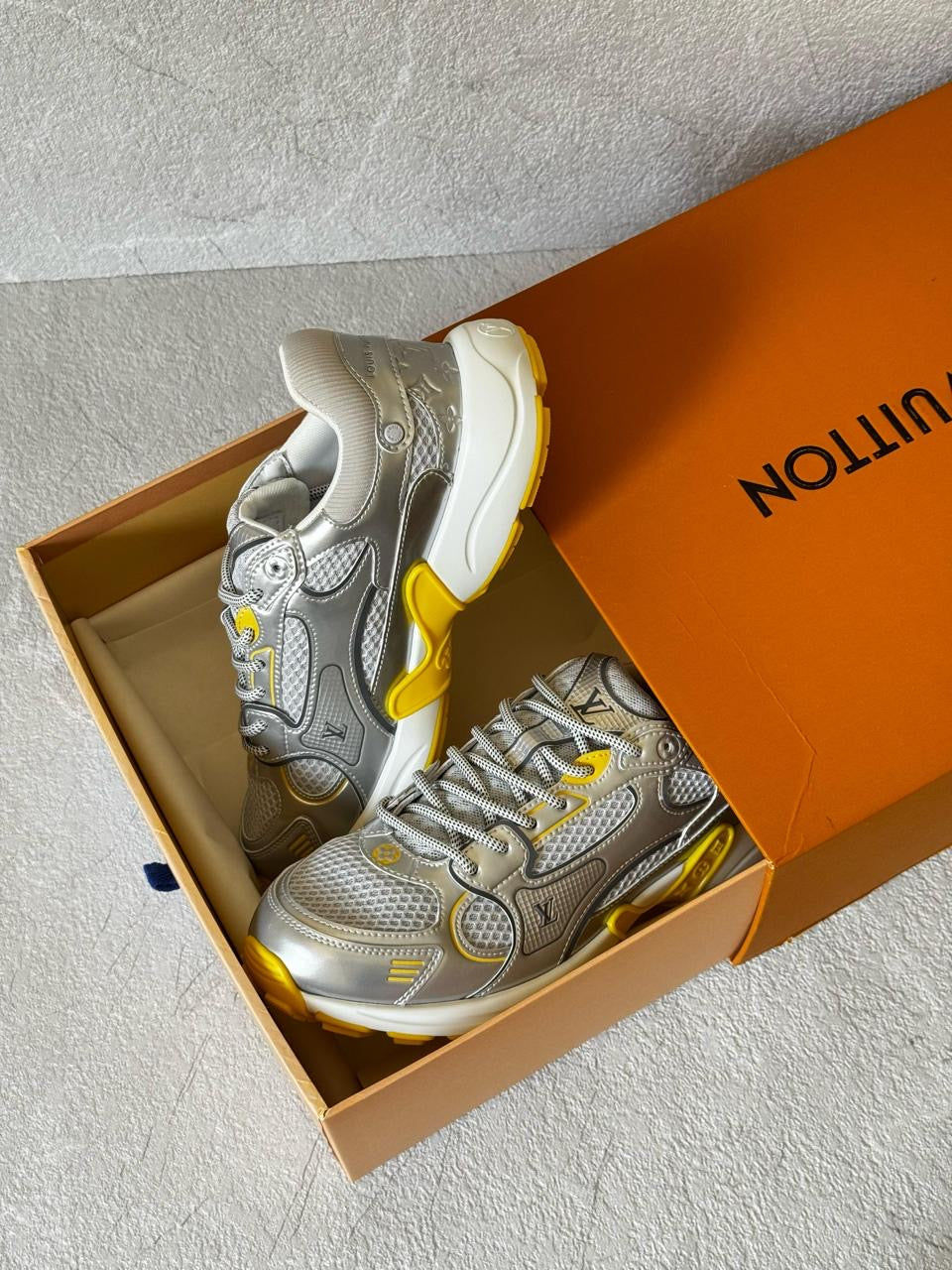 Louis Vuitton Sneakers 4 colors