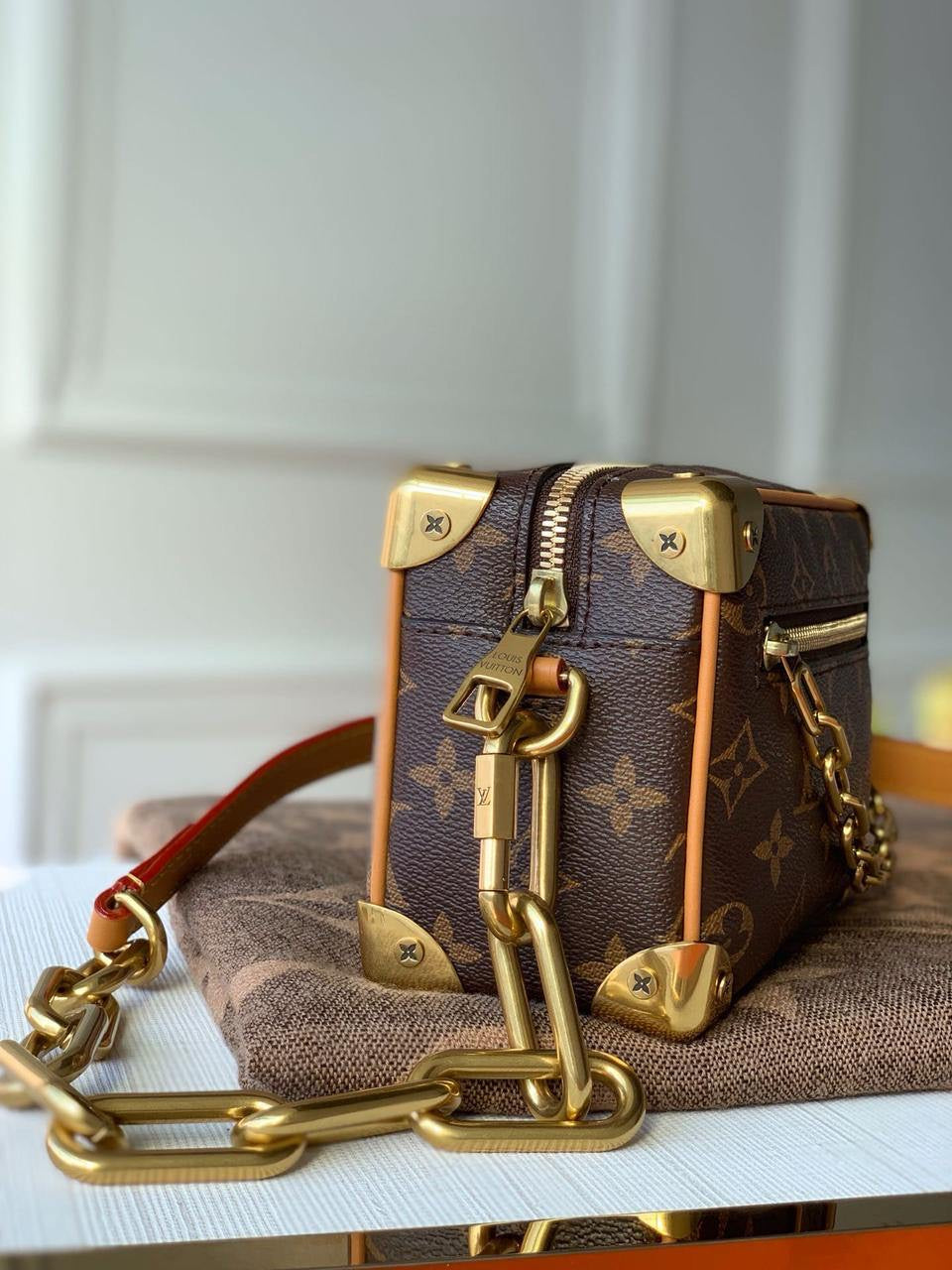 Louis Vuitton Messenger Bag