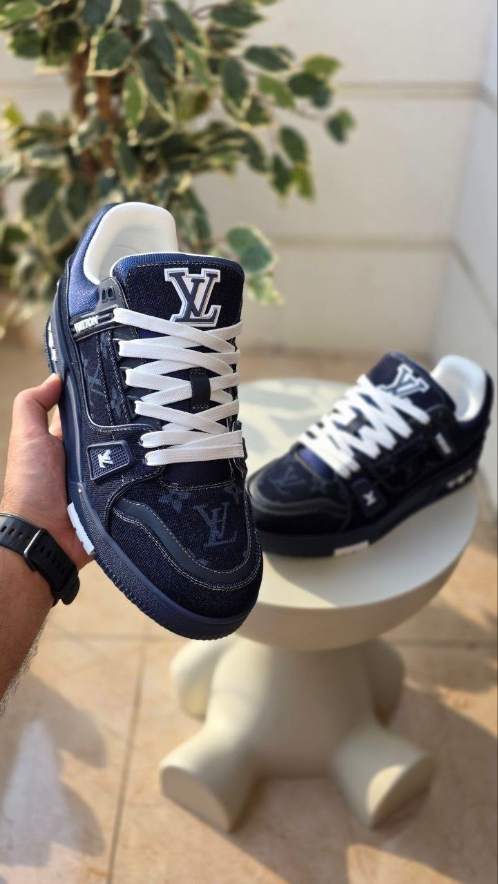 Louis Vuitton Sneakers