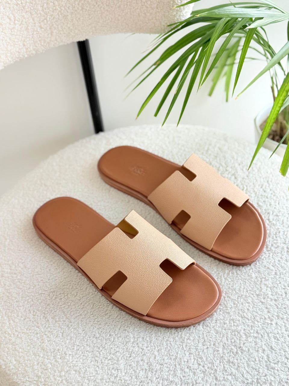 Hermes Slippers