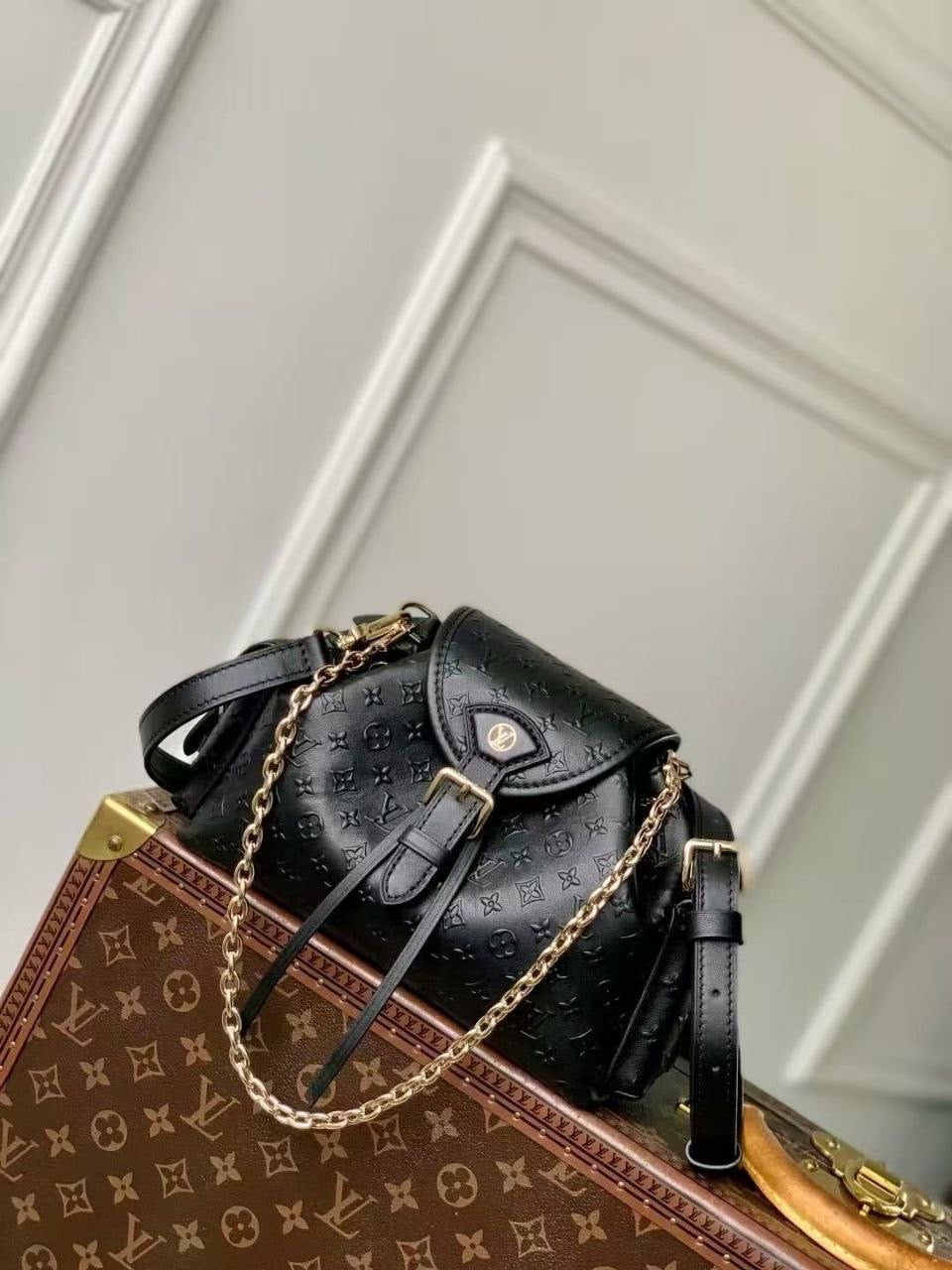 Louis Vuitton Sling Bag