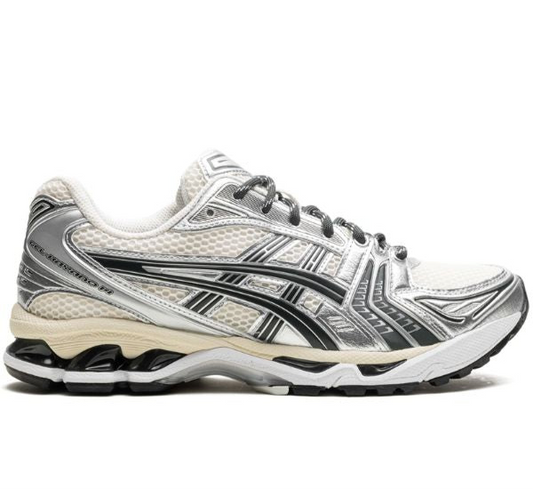 ASICS Sneakers