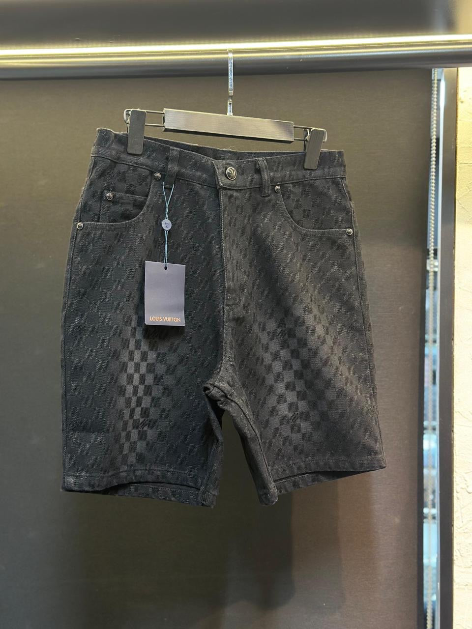 Louis Vuitton Short