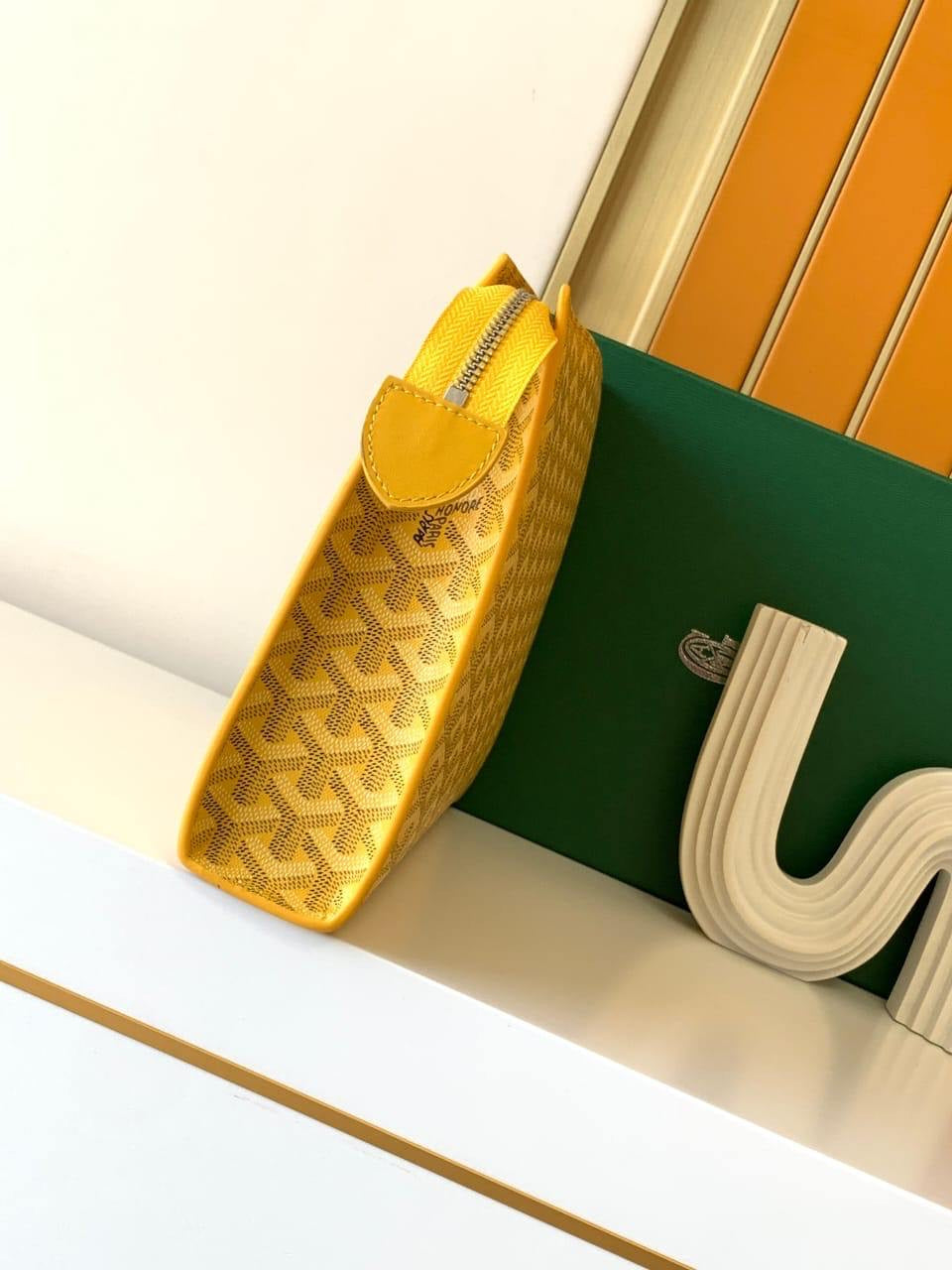Goyard Clutch