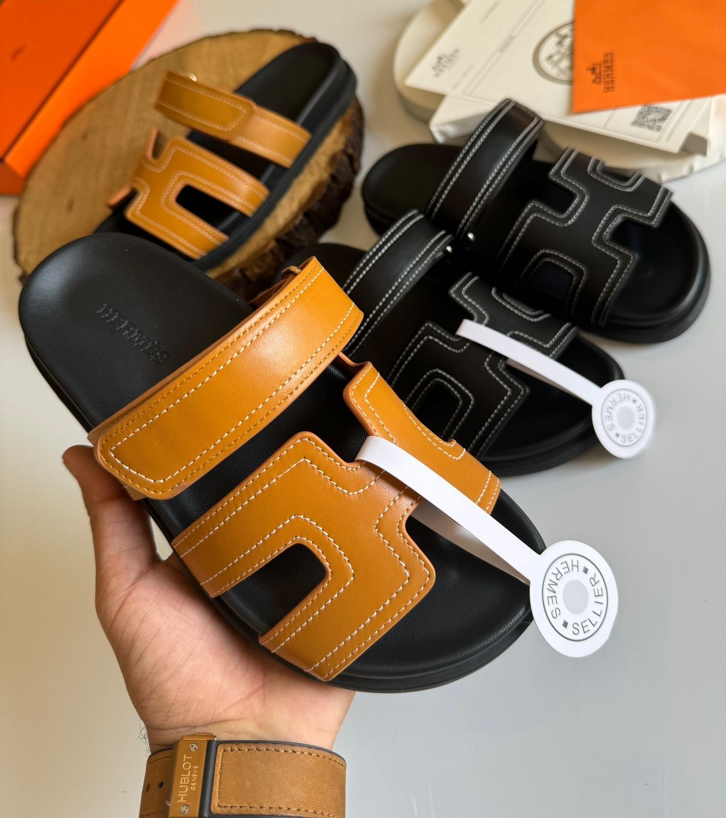 Hermes Slippers 2 colors