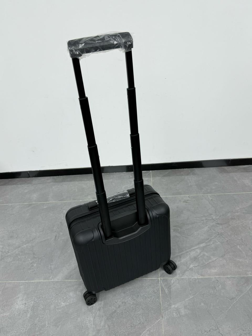 Rimowa Essential Trolley 2 colors