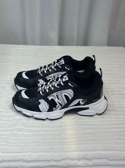 Dior Sneakers
