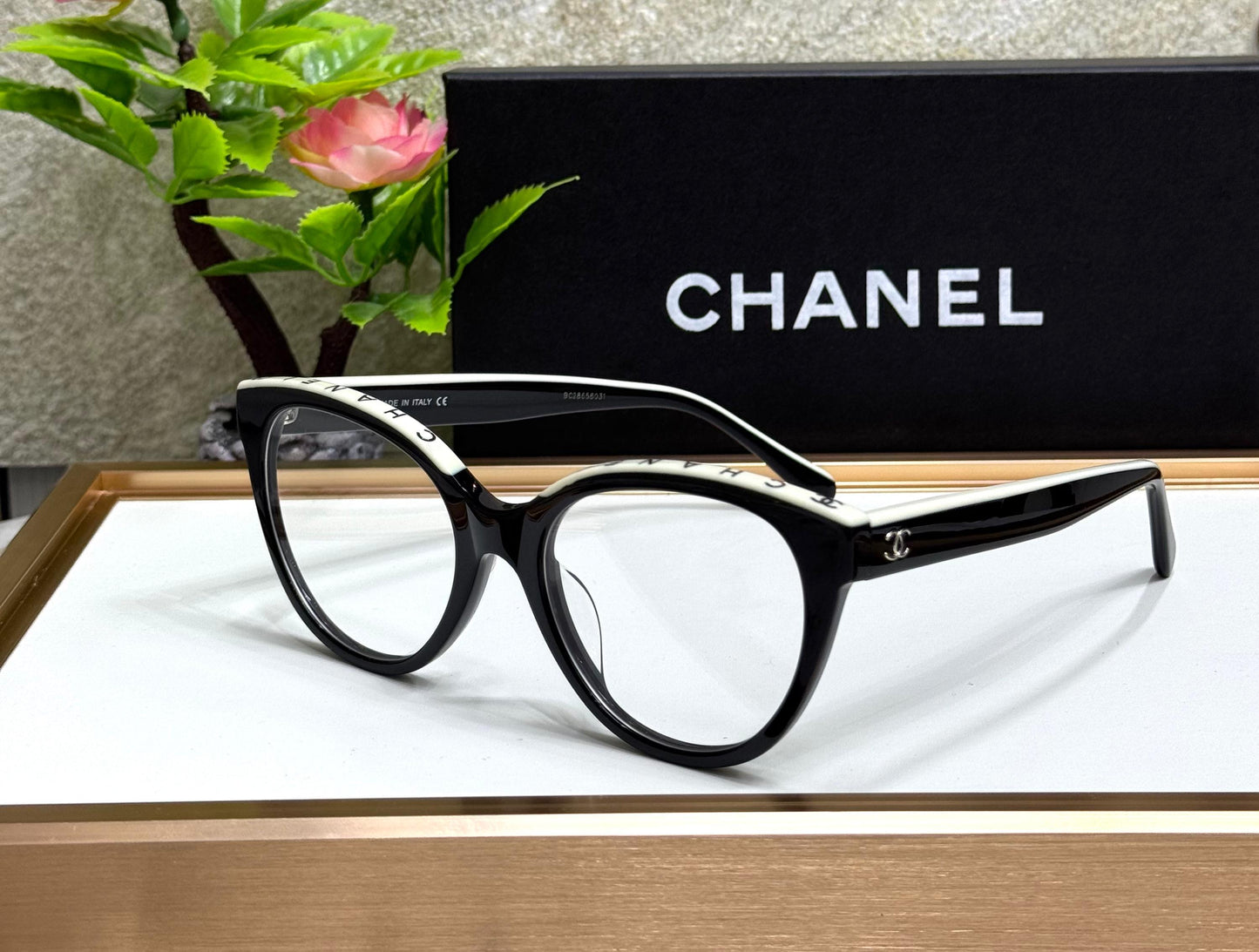 Chanel Sunglasses 4 colors