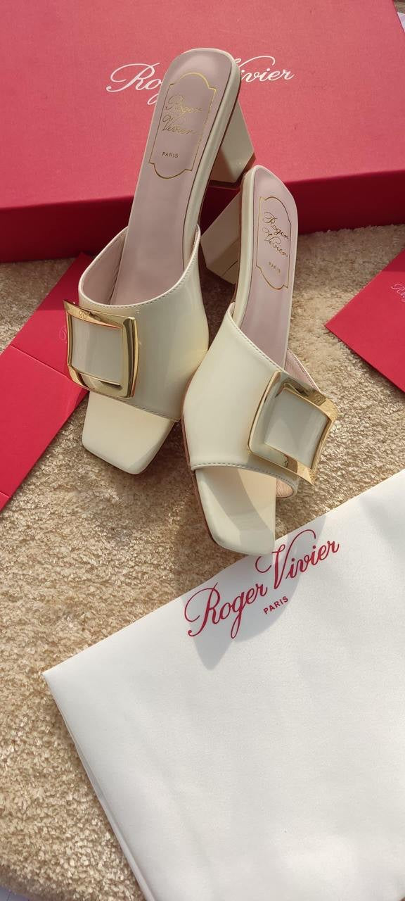 Roger Viver Heels