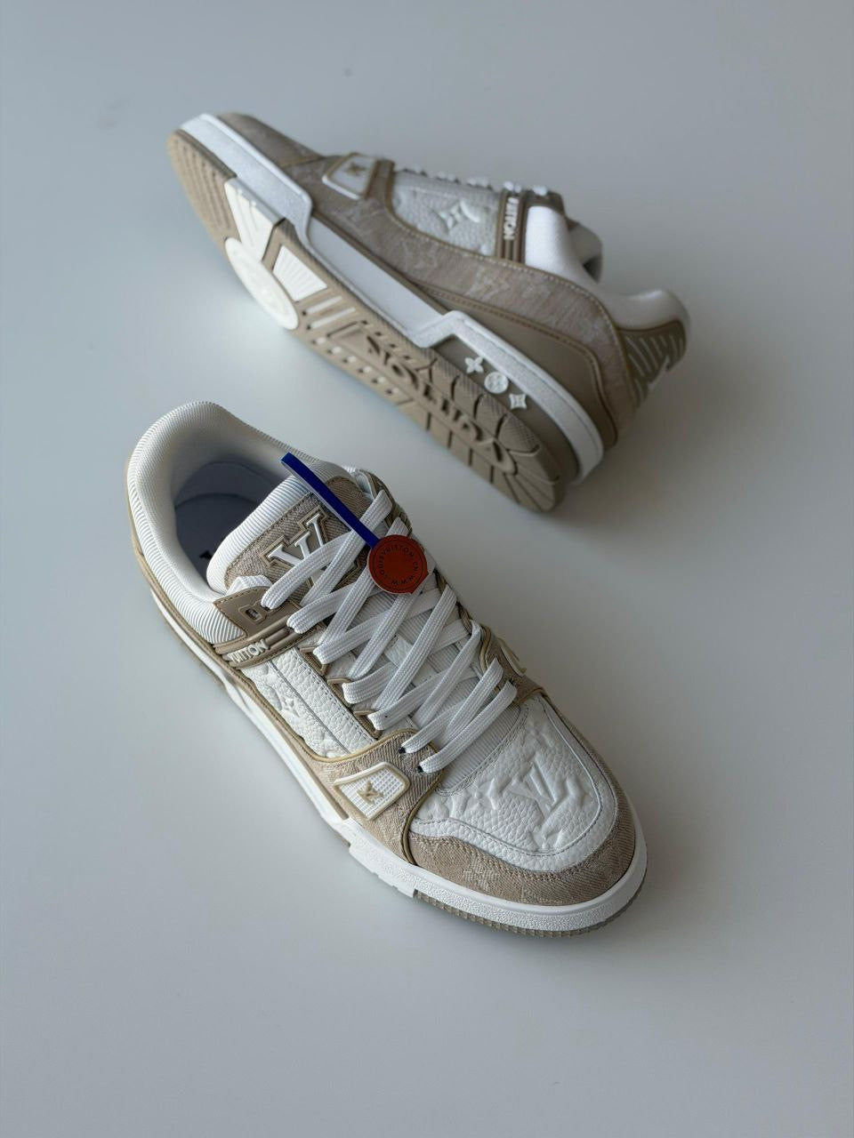 Louis Vuitton Sneakers