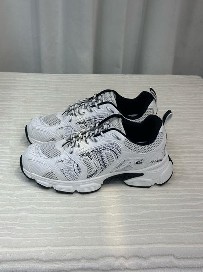 Dior Sneakers