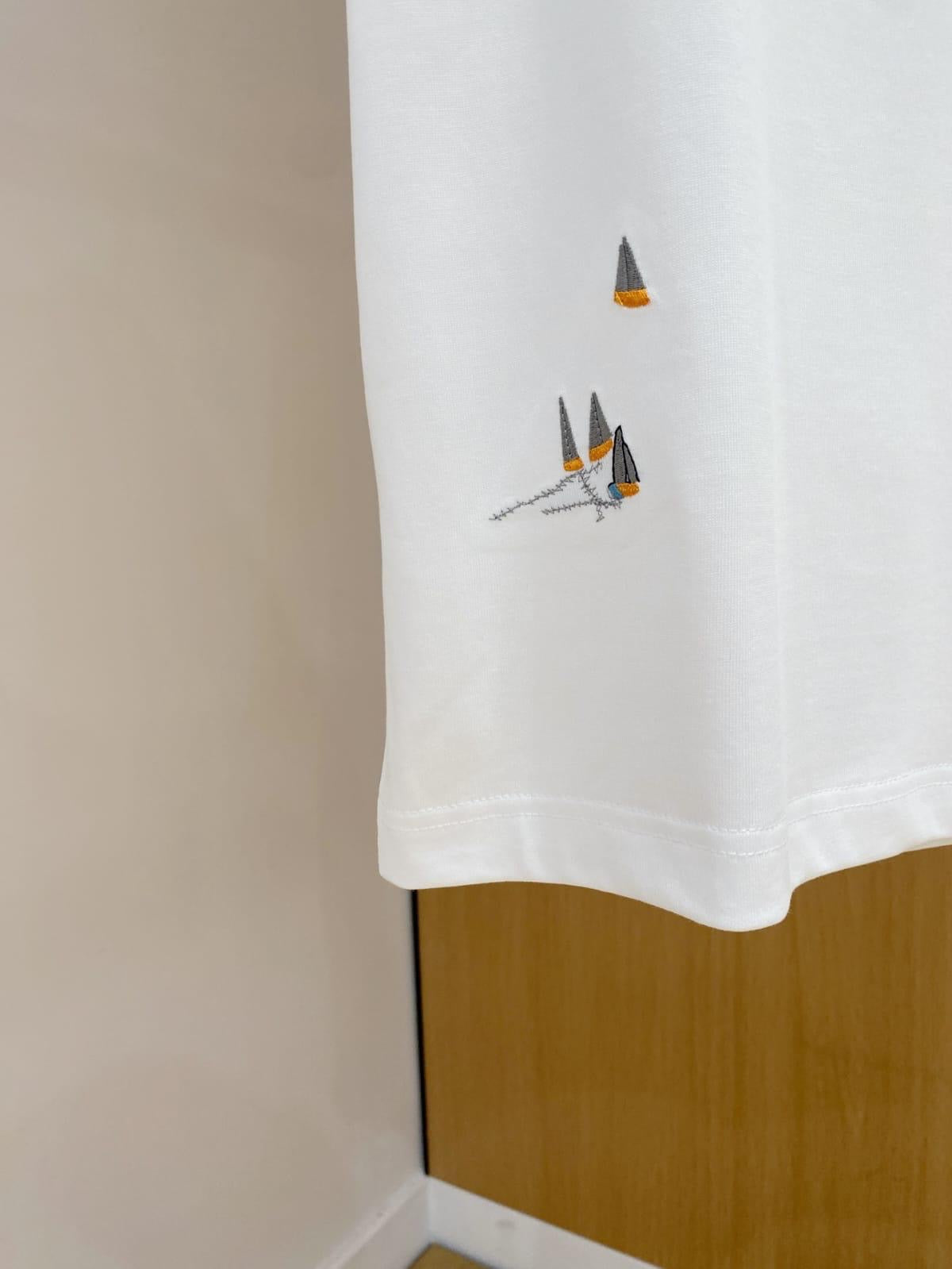 Louis Vuitton T-Shirt 2 colors