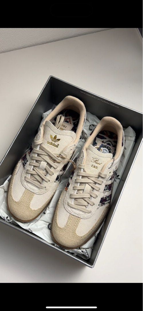 Adidas Samba x END