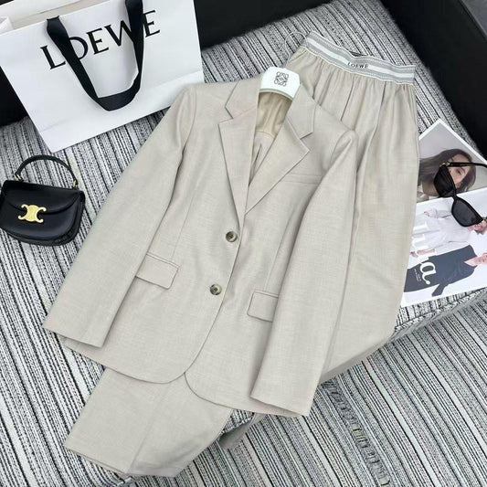Loewe Set