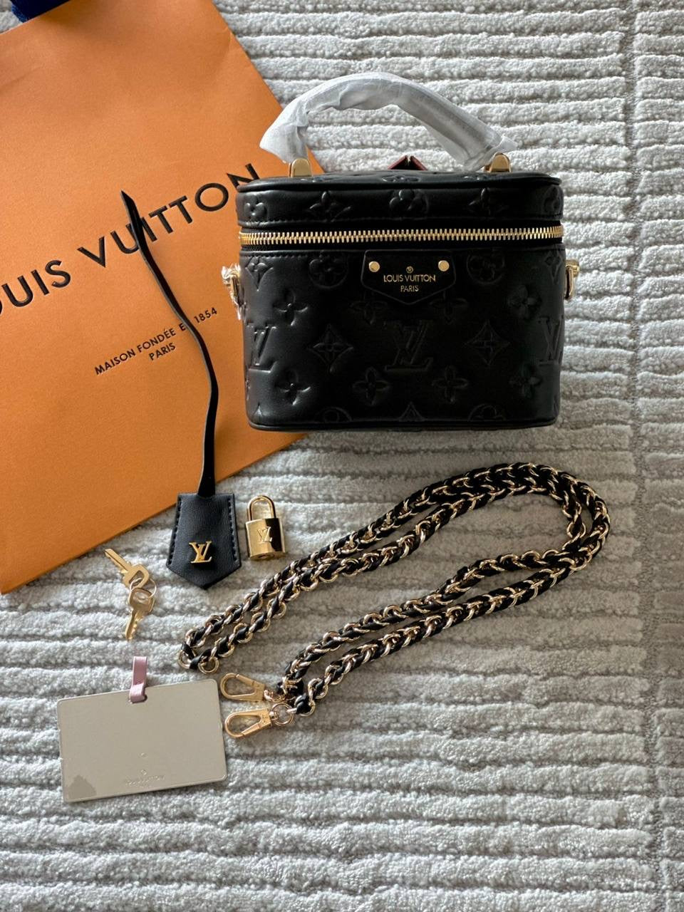 Louis Vuitton Sling Bag (VIP Quality)