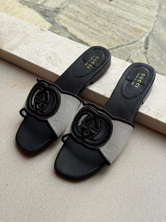 Gucci Slippers 2 colors