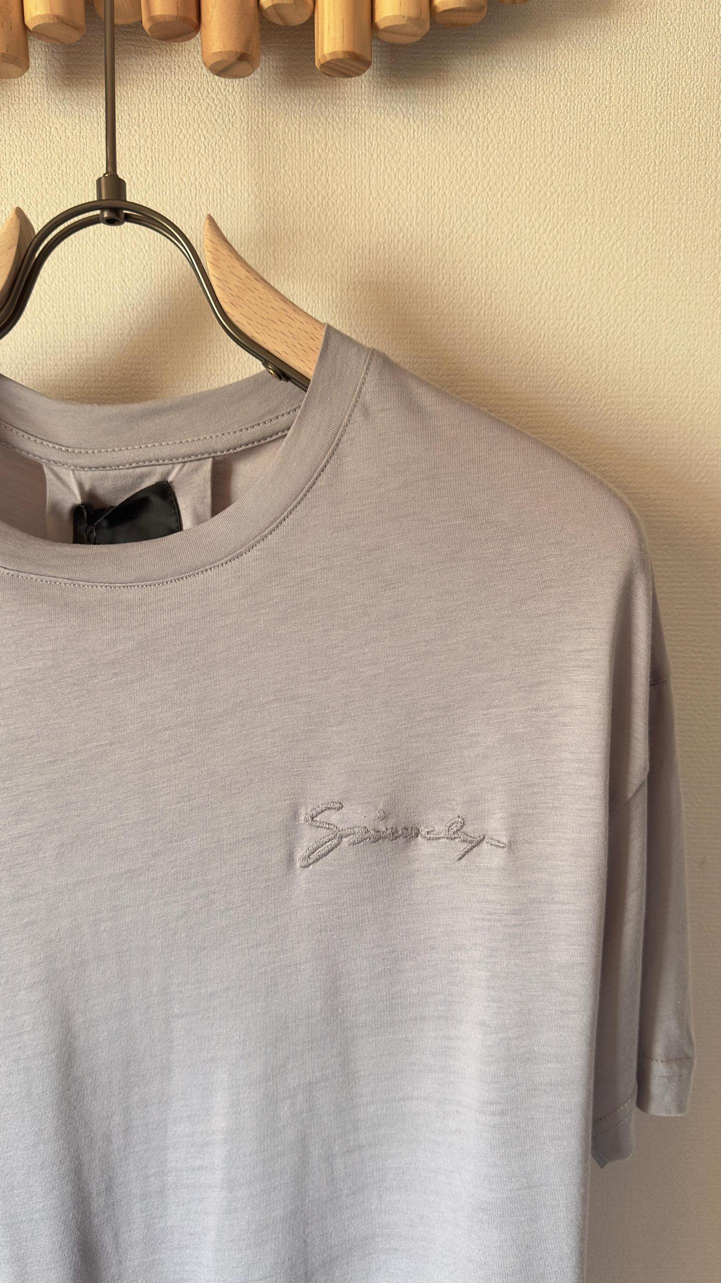 Givenchy T-Shirt 2 colors