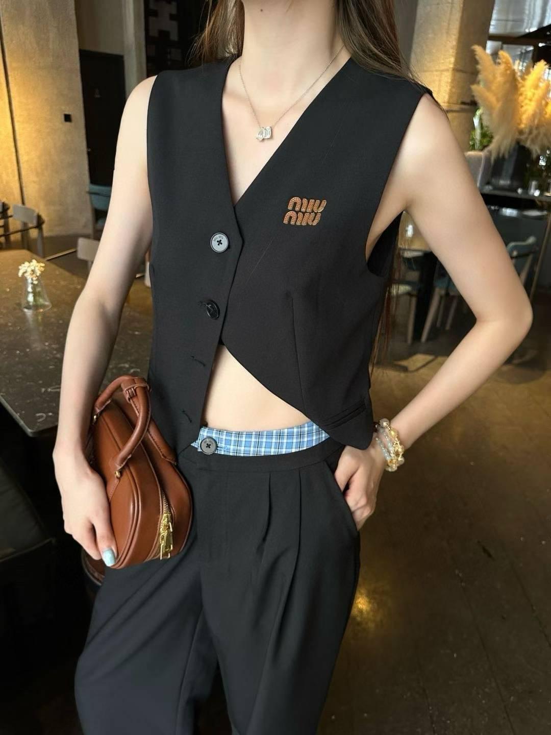 Miu Miu Set 2 colors