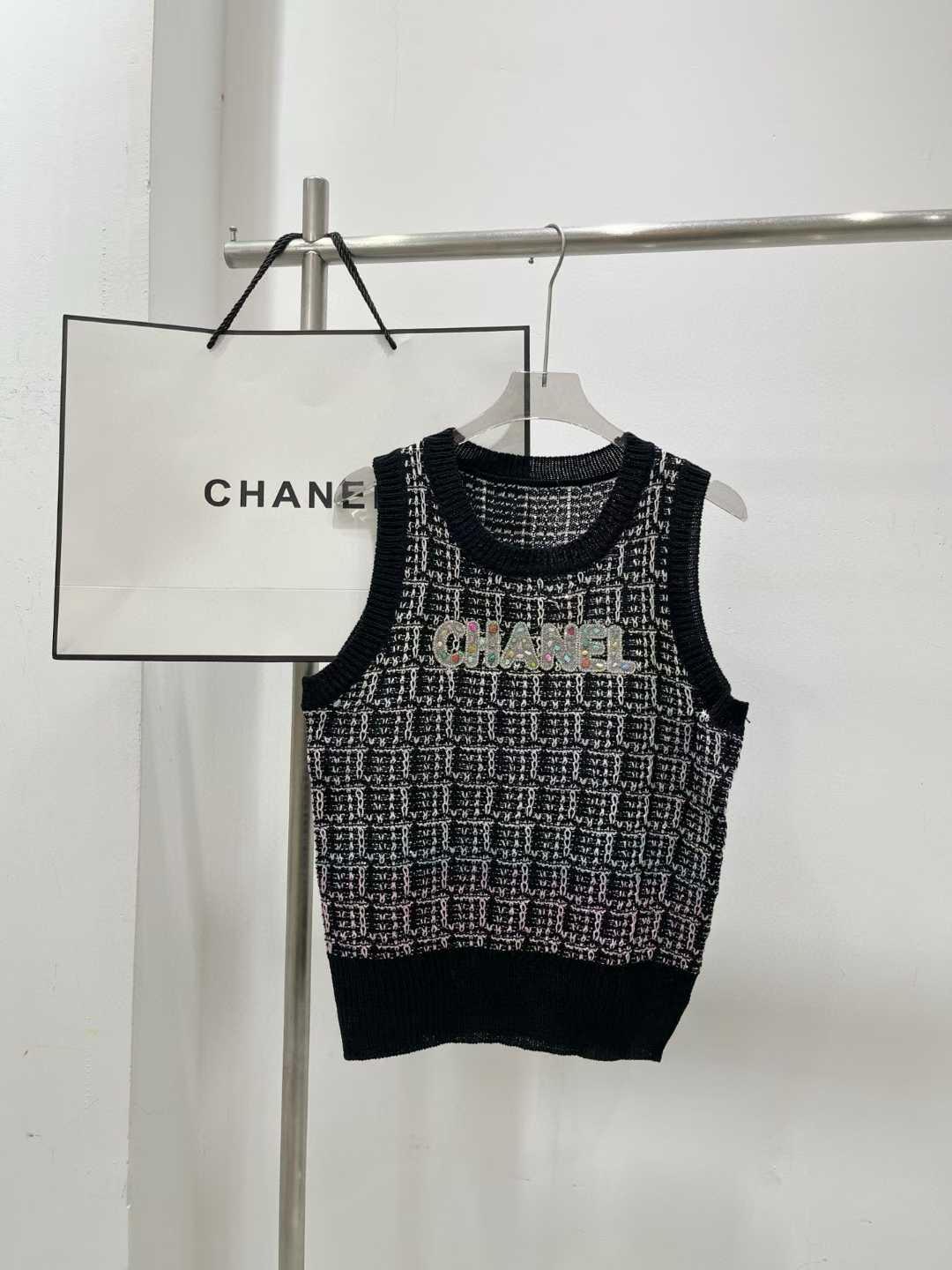 Chanel T-Shirt 2 colors