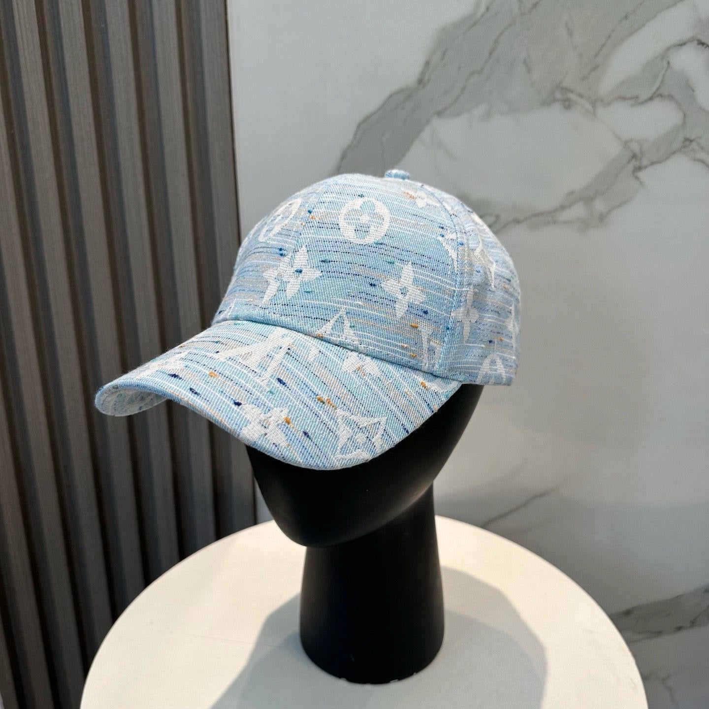 Louis Vuitton Cap