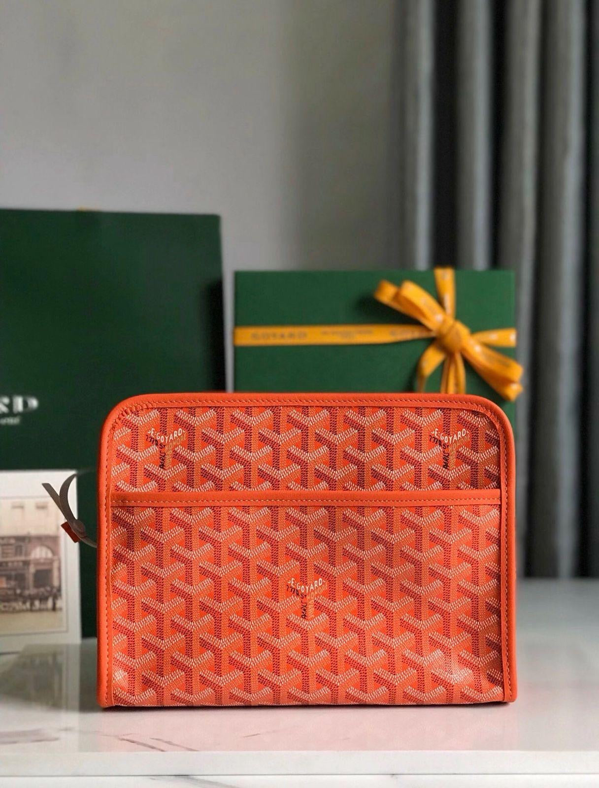 Goyard Clutch (VIP Quality)