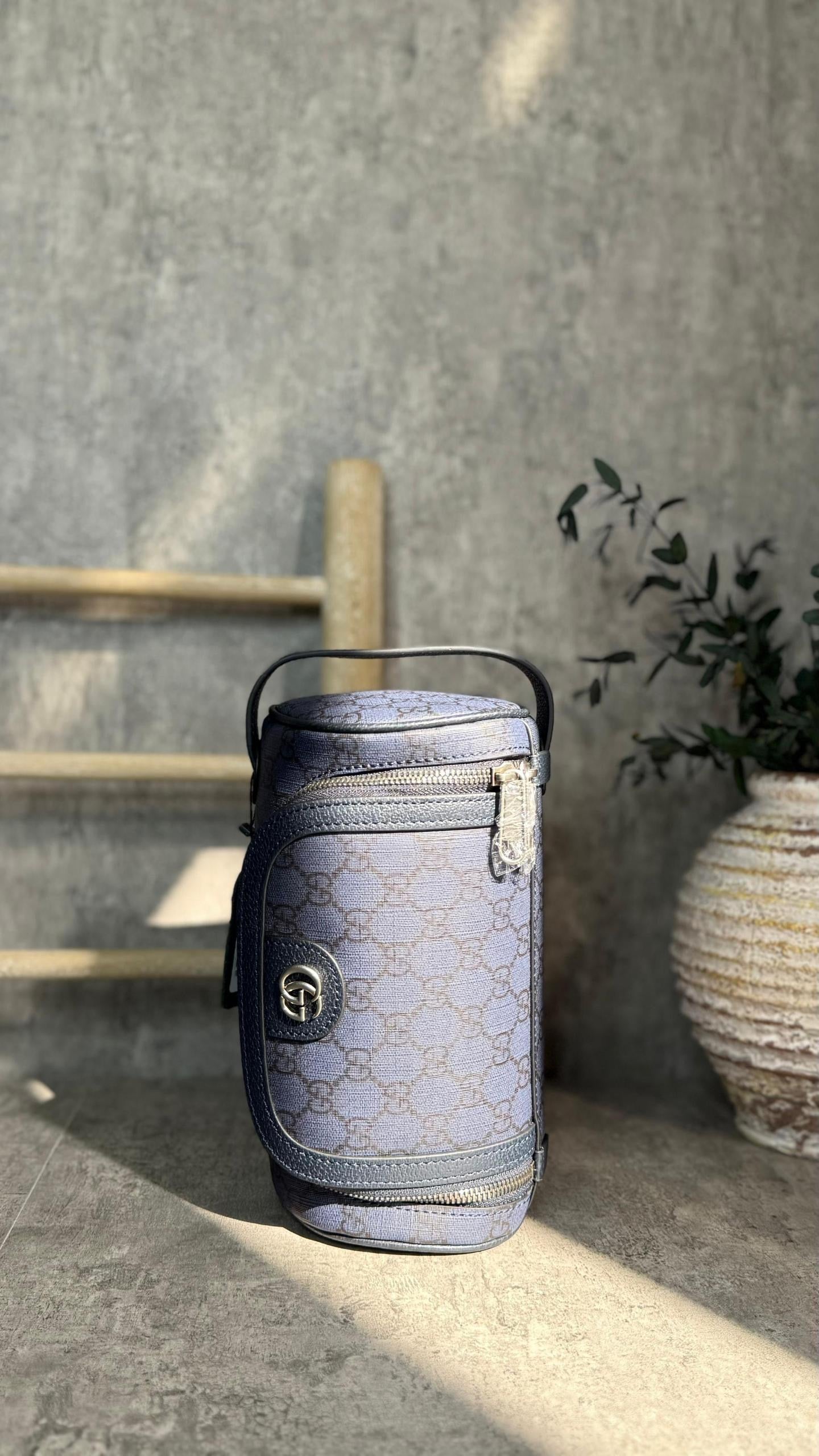 Gucci Pouch (VIP Quality)