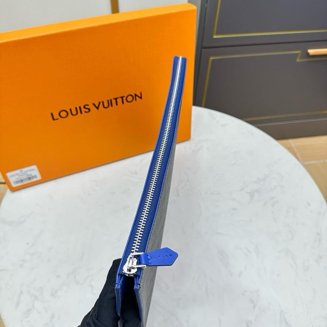 Louis Vuitton Clutch