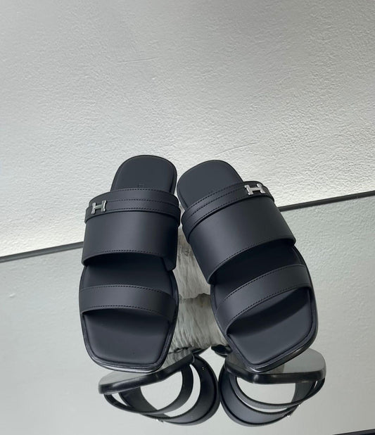 Hermes Slippers