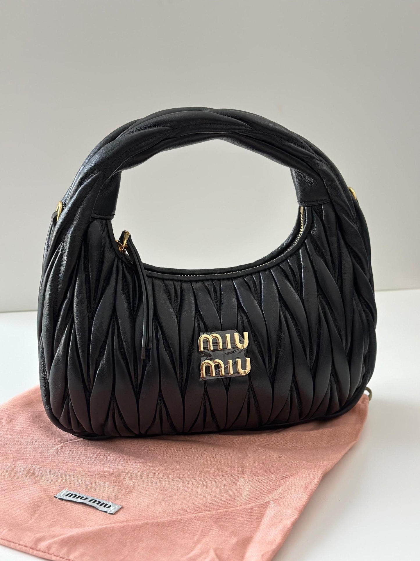 MIU MIU HANDBAG (VIP)