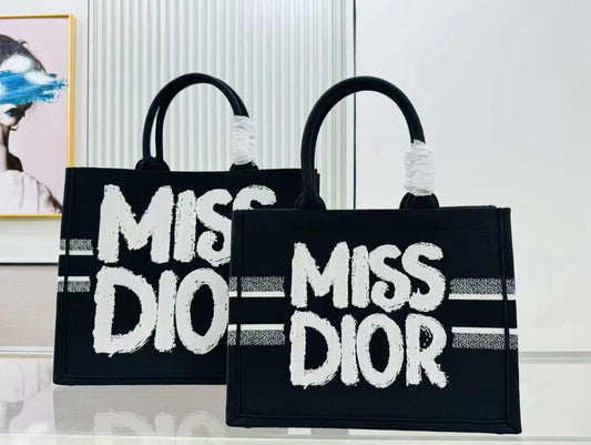 Dior Tote Bags 2 colors