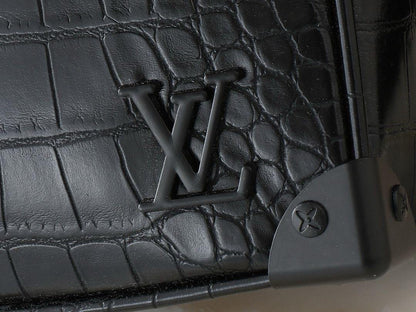 Louis Vuitton Messenger Bag