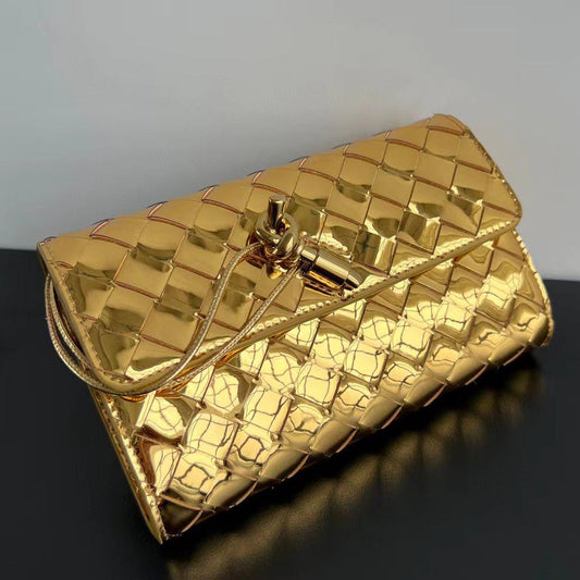 Bottega Veneta Clutch (VIP Quality)