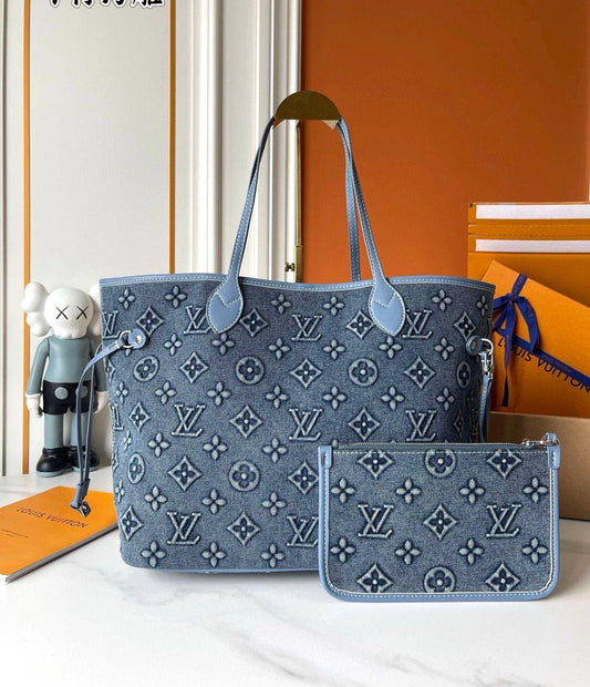 Louis Vuitton Shoulder Bag