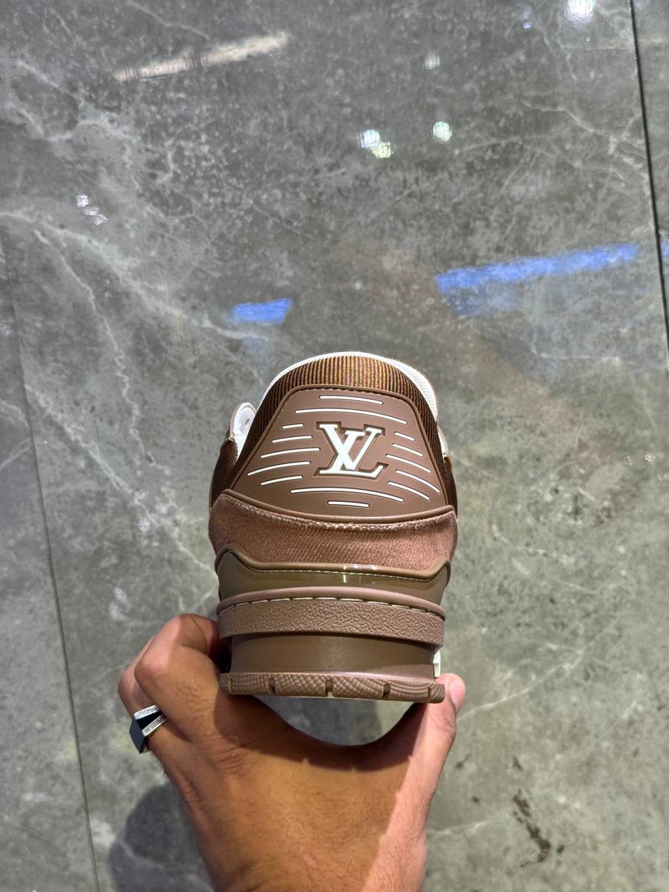 Louis Vuitton Sneakers