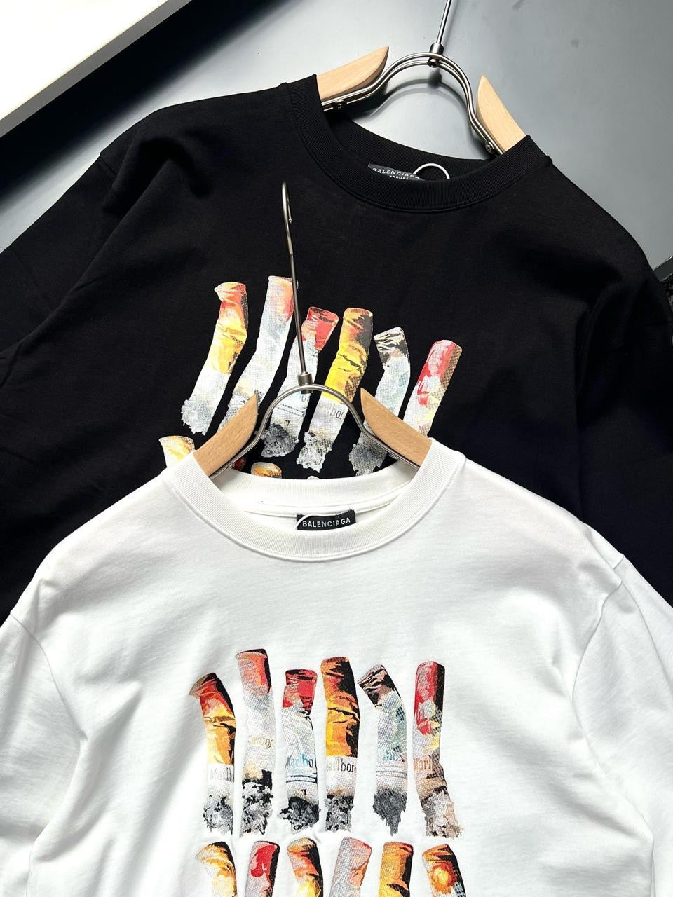 Balenciaga T-Shirt 2 colors