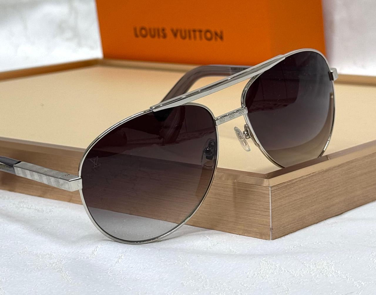 Louis Vuitton Sunglasses 4 colors
