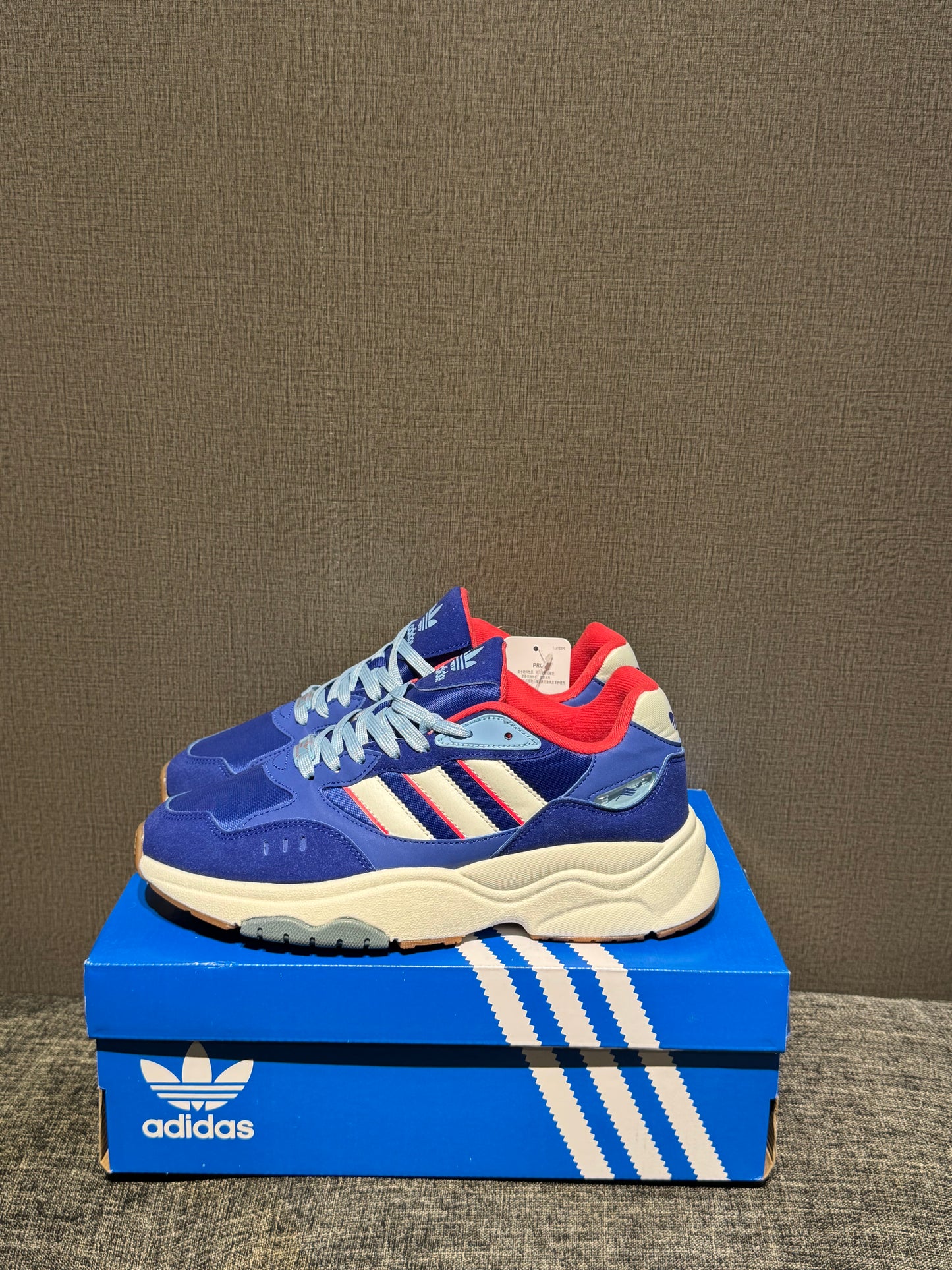 Adidas Retropy F90