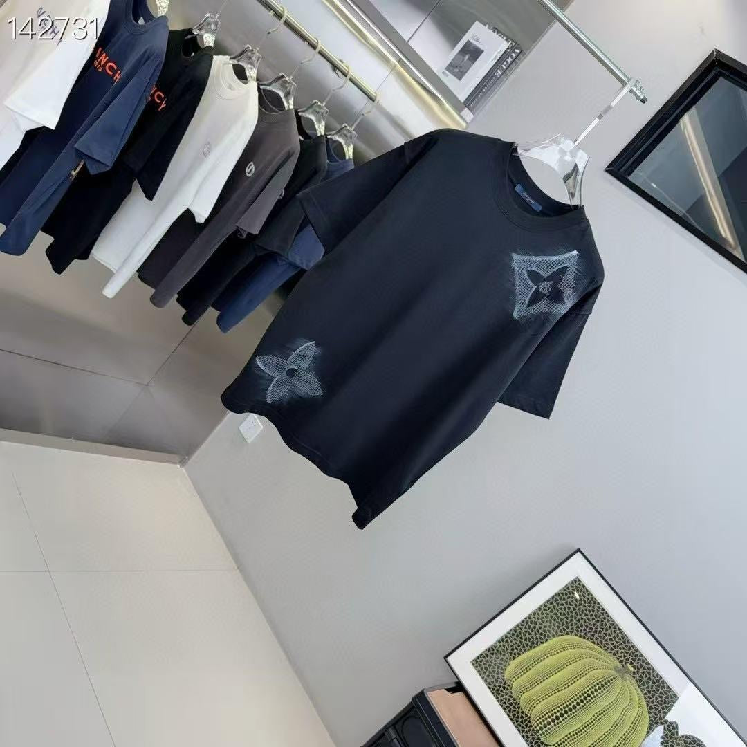 Louis Vuitton T-Shirt