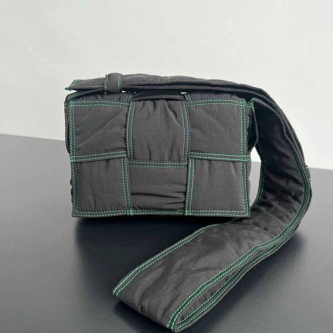Bottega Veneta Messenger