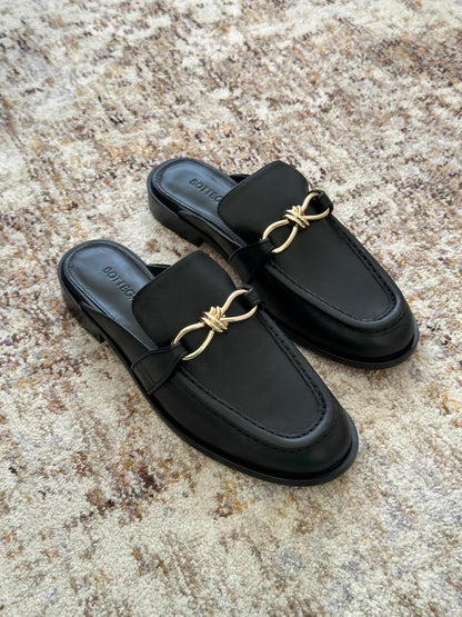 Bottega Veneta Mules