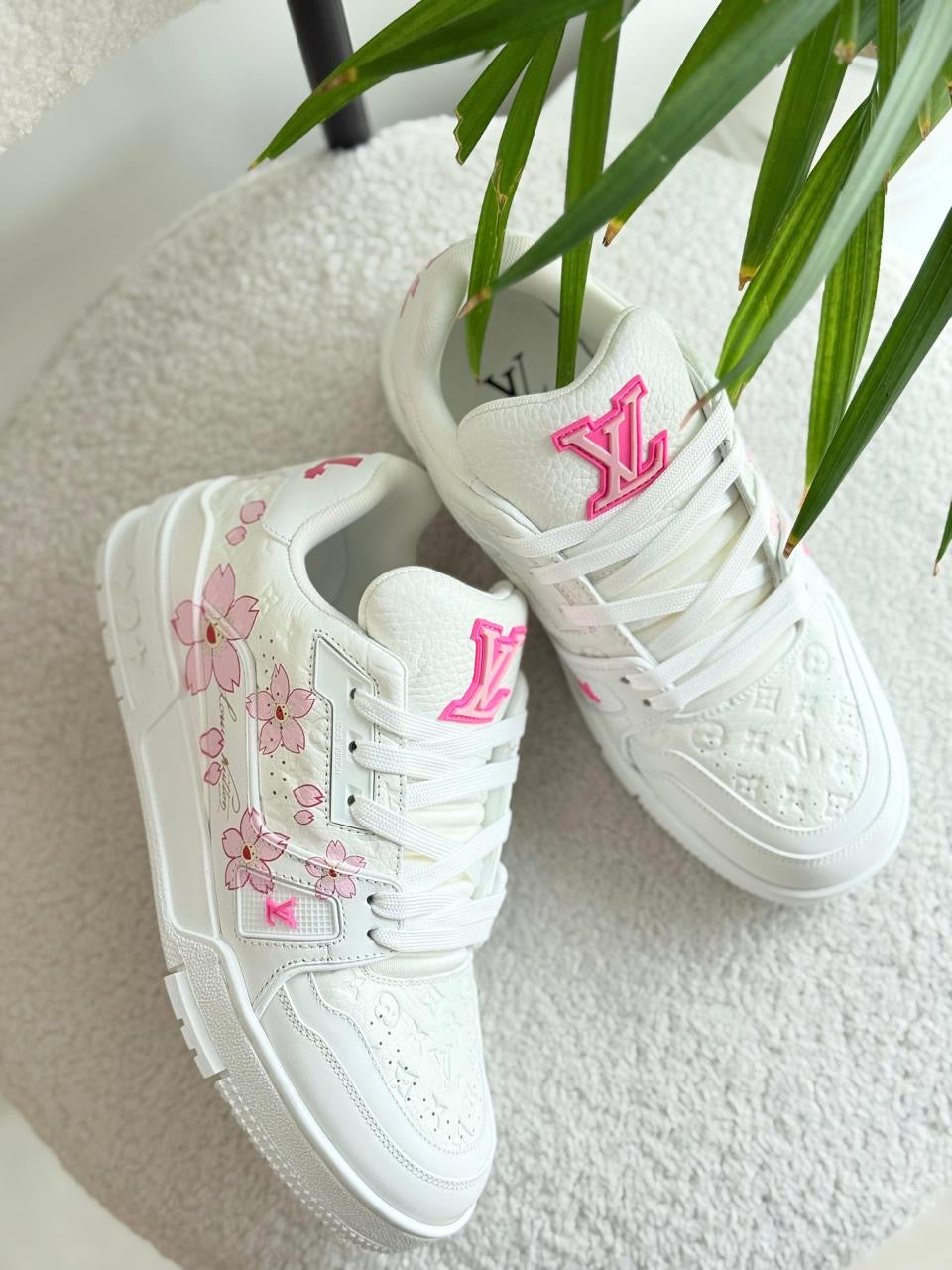 Louis Vuitton Sneakers