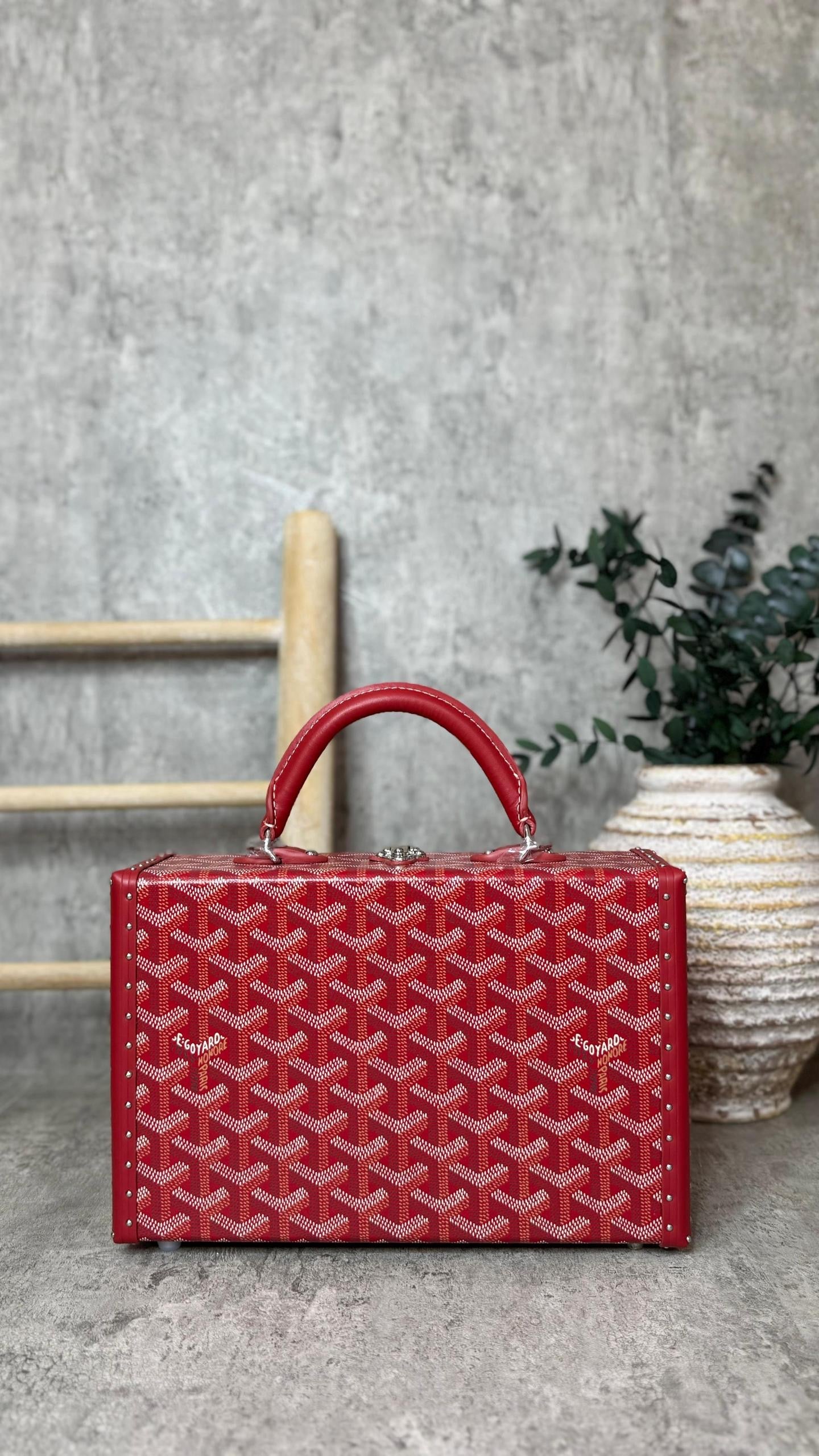 Goyard Grand Hotel Trunk Bag ( VIP Quality )