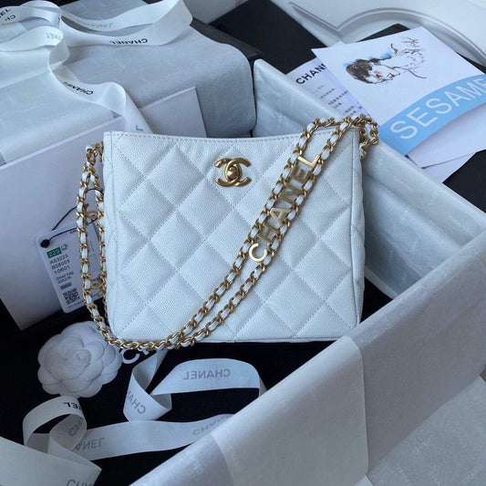 Chanel sling bag (vip quality)