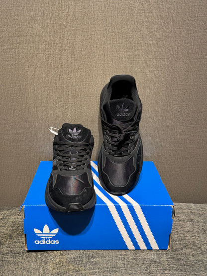 Adidas Retropy F90